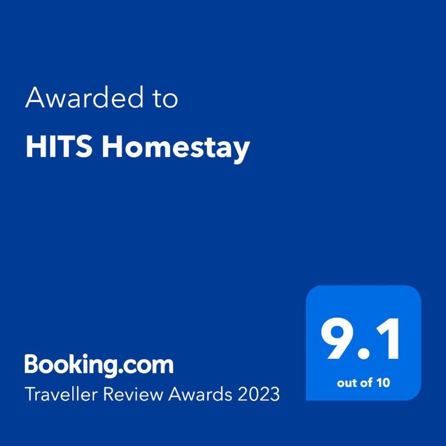 Hits Homestay 바얀레파스 외부 사진